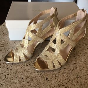 MARC FISHER GOLD HEELS